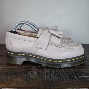 NEW Dr Martens Adrian Womens Size 6 Leather Tassel Loafer Shoes Taupe